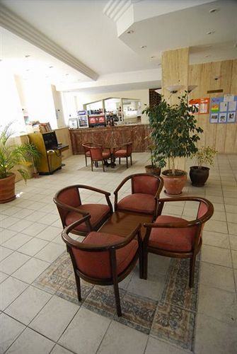 Akdeniz Apart Hotel Kusadasi Bagian luar foto