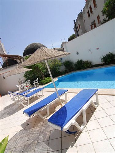 Akdeniz Apart Hotel Kusadasi Bagian luar foto
