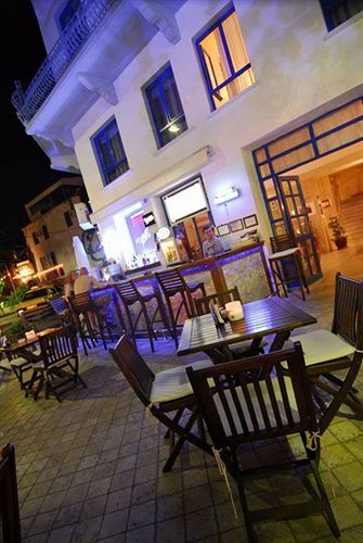Akdeniz Apart Hotel Kusadasi Bagian luar foto
